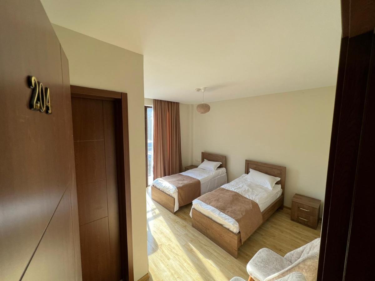 Hotel Khulo Lnn Kültér fotó